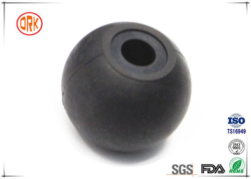 Bola de goma sólida modificada para requisitos particulares negro 5m m de NBR con el agujero para la máquina